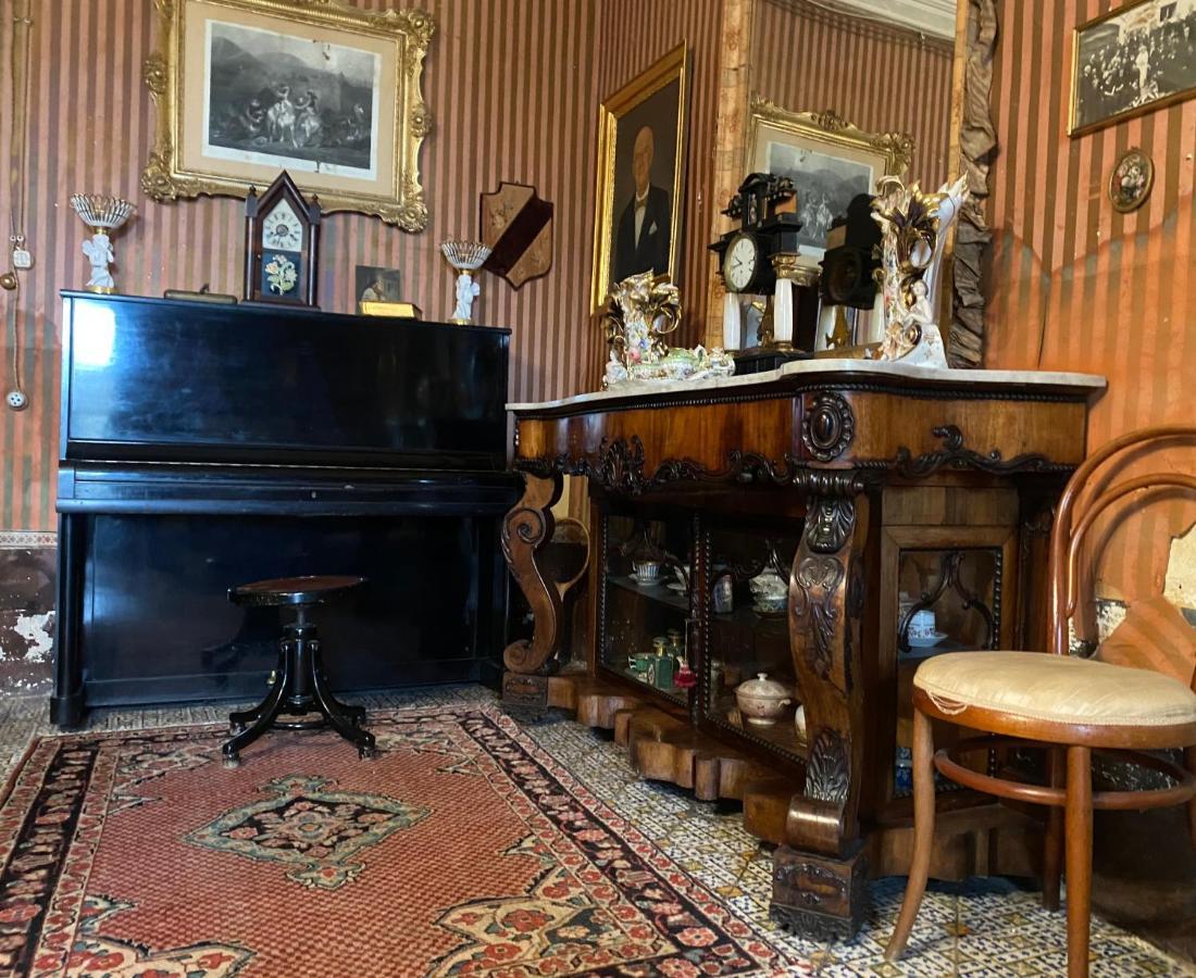 Palazzo Zappata Luxury Room Noto Centro Luaran gambar