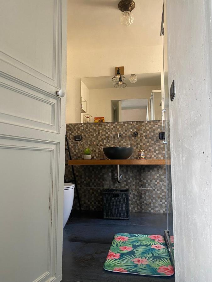 Palazzo Zappata Luxury Room Noto Centro Luaran gambar